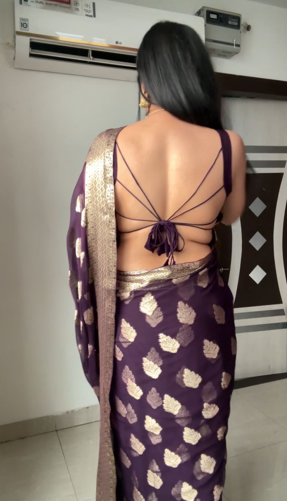 One Minute Ready To  Royal Violet&nbsp Pure Soft Georgette Silk Saree