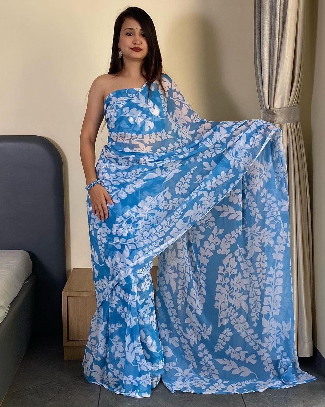 One Minute Ready To Majestic Blue&nbsp;Grass Pure Soft Georgette Silk Saree