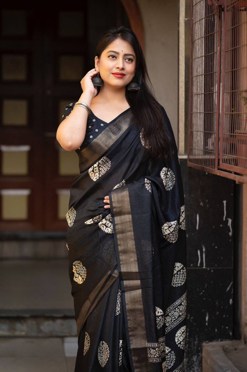 New Fancy Dola Cotton Mill Print Black Saree With Unstiched Blouse