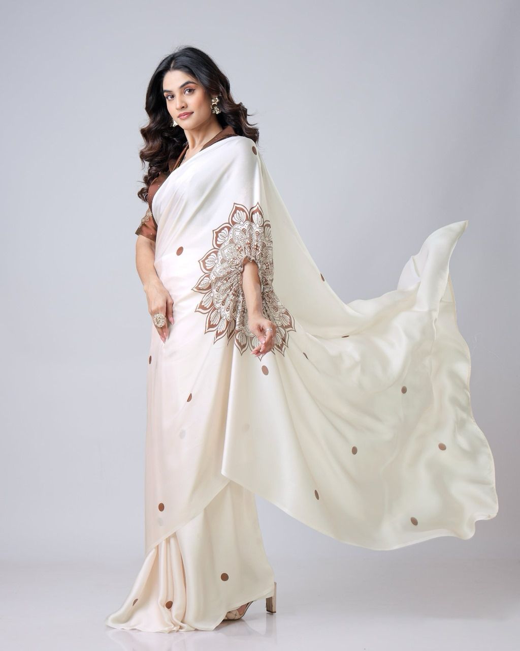 New One Minute Ready To Wear  Heavy Crepe Silk  Free Hand Saree With Beautiful Digital Print With Running Crepe Silk Unstiched Blouse Piece - Cream