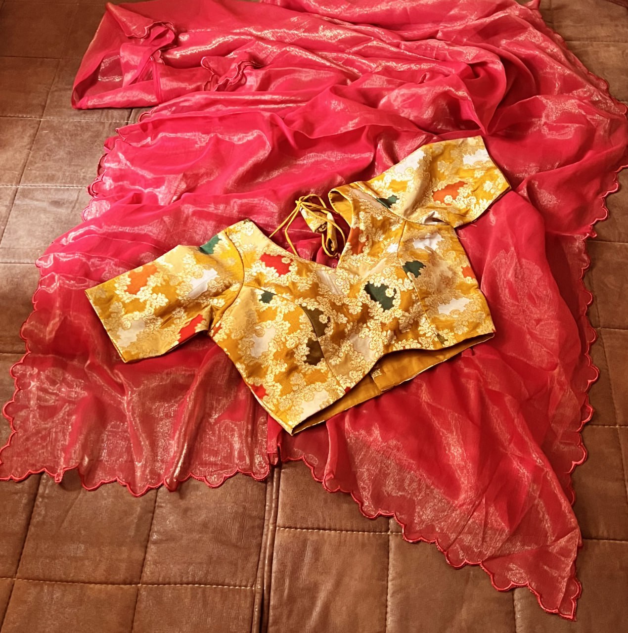 GOLD COIN ARKO CUT WORK SAREE