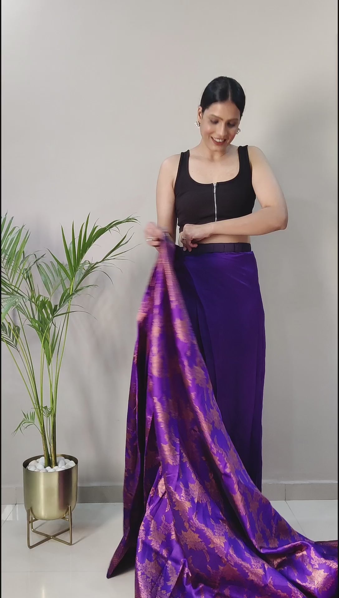 One Minute Ready to Wear New Classic Design Lichi Silk Saree