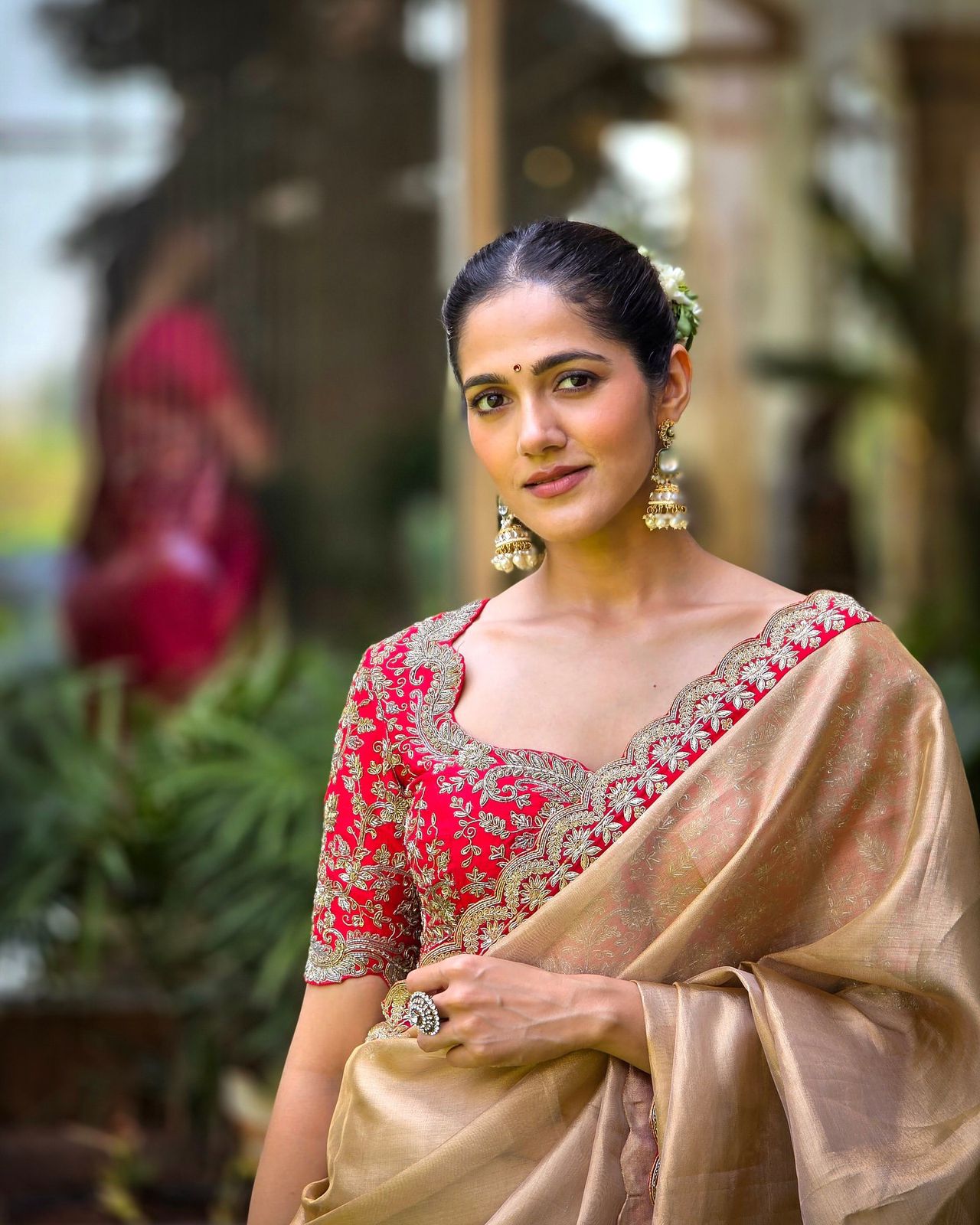 New Designer Soft Tissue Sequence And Coding Ambroidery Work Gold Saree With Sequins And Coding Embroidery Work Unstiched Blouse Piece