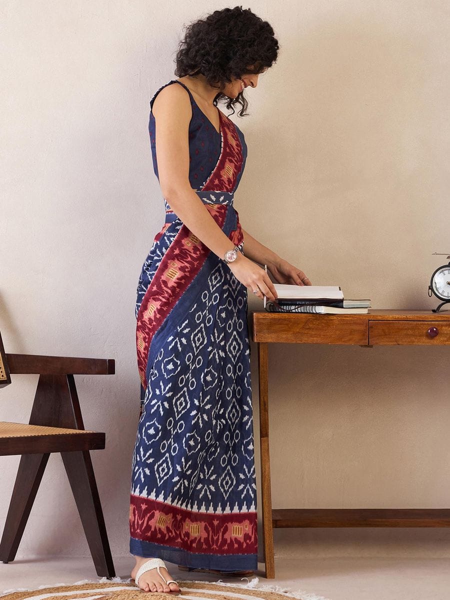 New One Minute Ready To Wear Flower Designed Pure Soft Mul Cotton Silk Navy Blue Saree With  Pocket Along With Same Model  Unstiched Blouse Piece