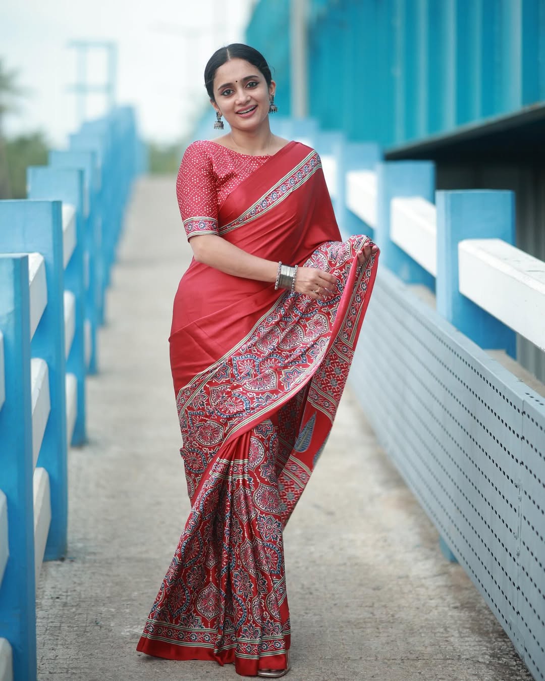 New One Minute Ready To Wear Digital Printed Crape Silk Red Saree
