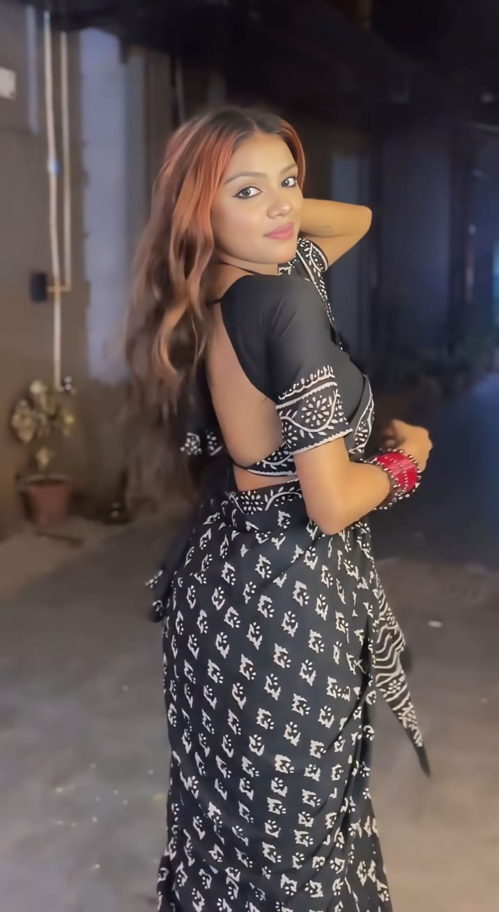 New One Minute Ready To Wear Pure Soft Linen Silk Black Saree With Unstiched Blouse