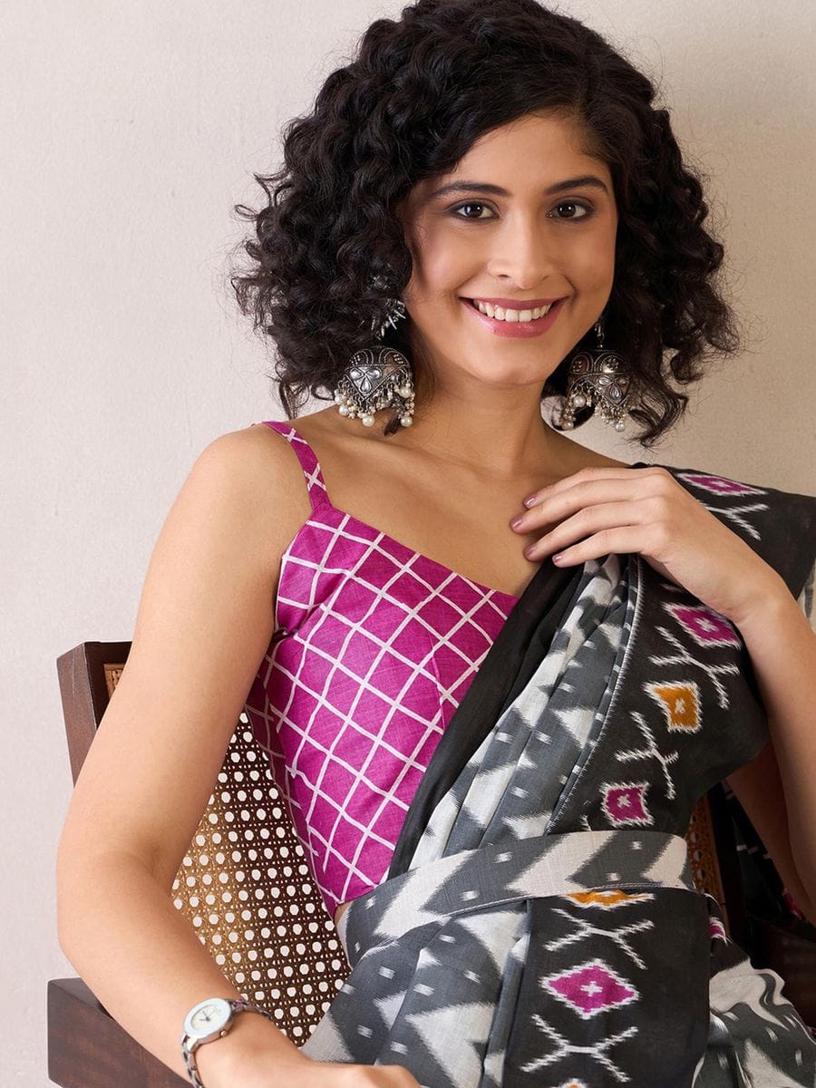 New One Minute Ready To Wear  Pure Soft Mul Cotton Silk zigzag Design Grey-White Saree With Pocket Along With Same Model Digital printed Unstiched Blouse Piece