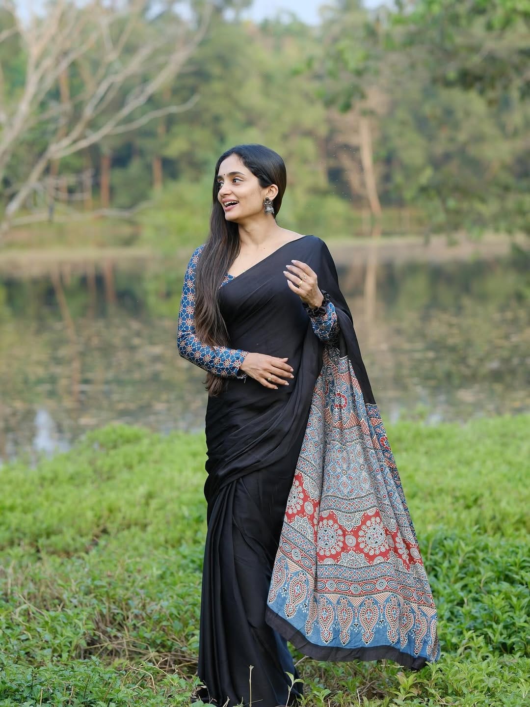 New One Minute Ready To Wear Digital Printed Crape Silk Black Saree