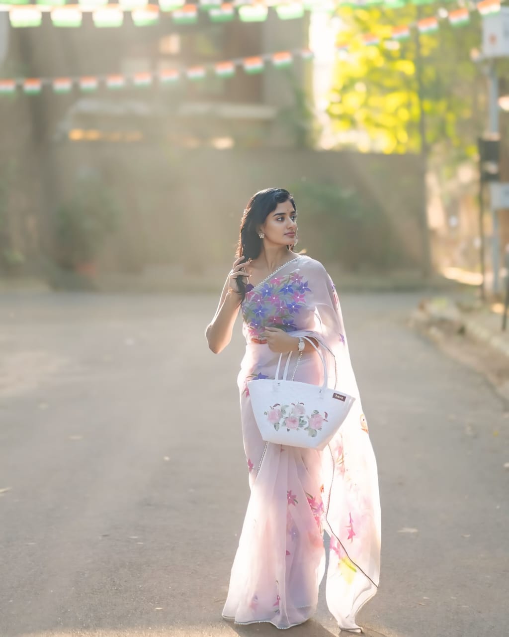 New One Minute Ready To Wear  Pure Soft Organza Silk Saree With Beautiful cutdana and Moti Handwork With Same Model Violete Unstiched Blouse Piece