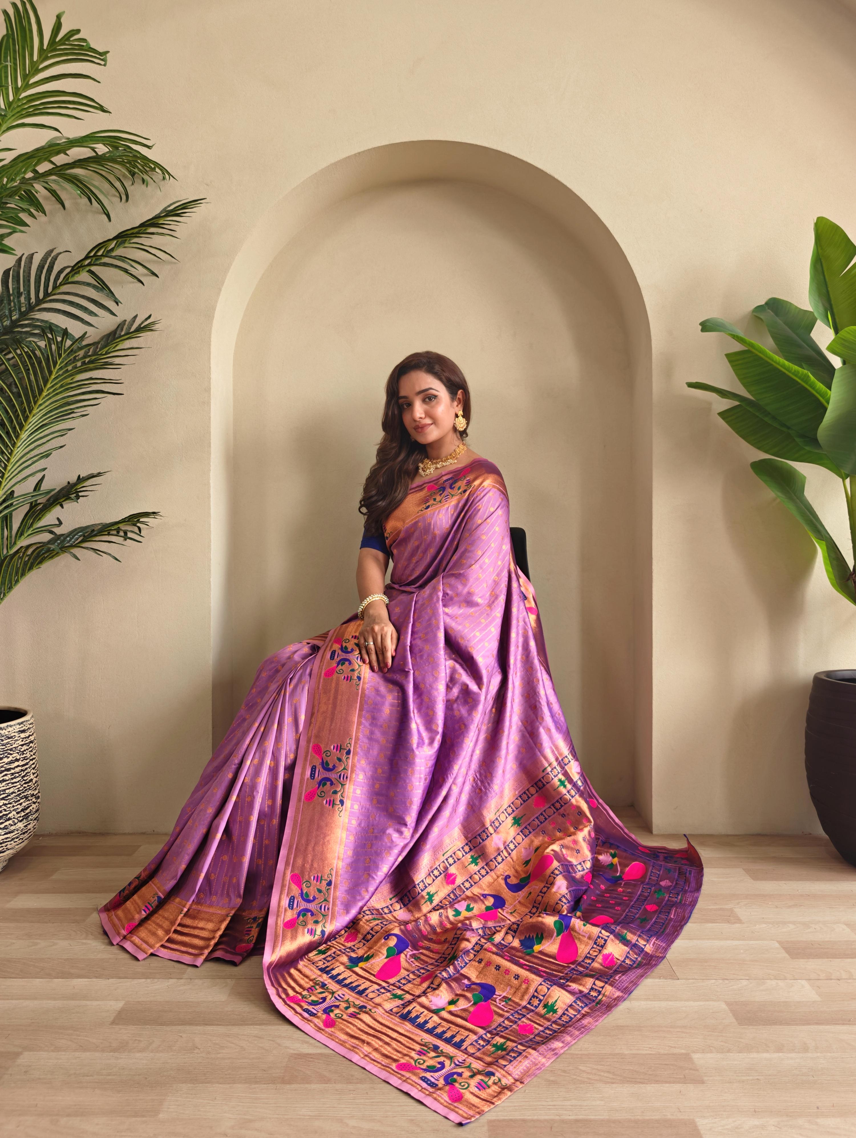 New Designer Premium Paithani Light Purple Saree With Rich Weaved Paithani Pallu Along With All Over Polka Design With Contrast Unstiched Blouse Piece