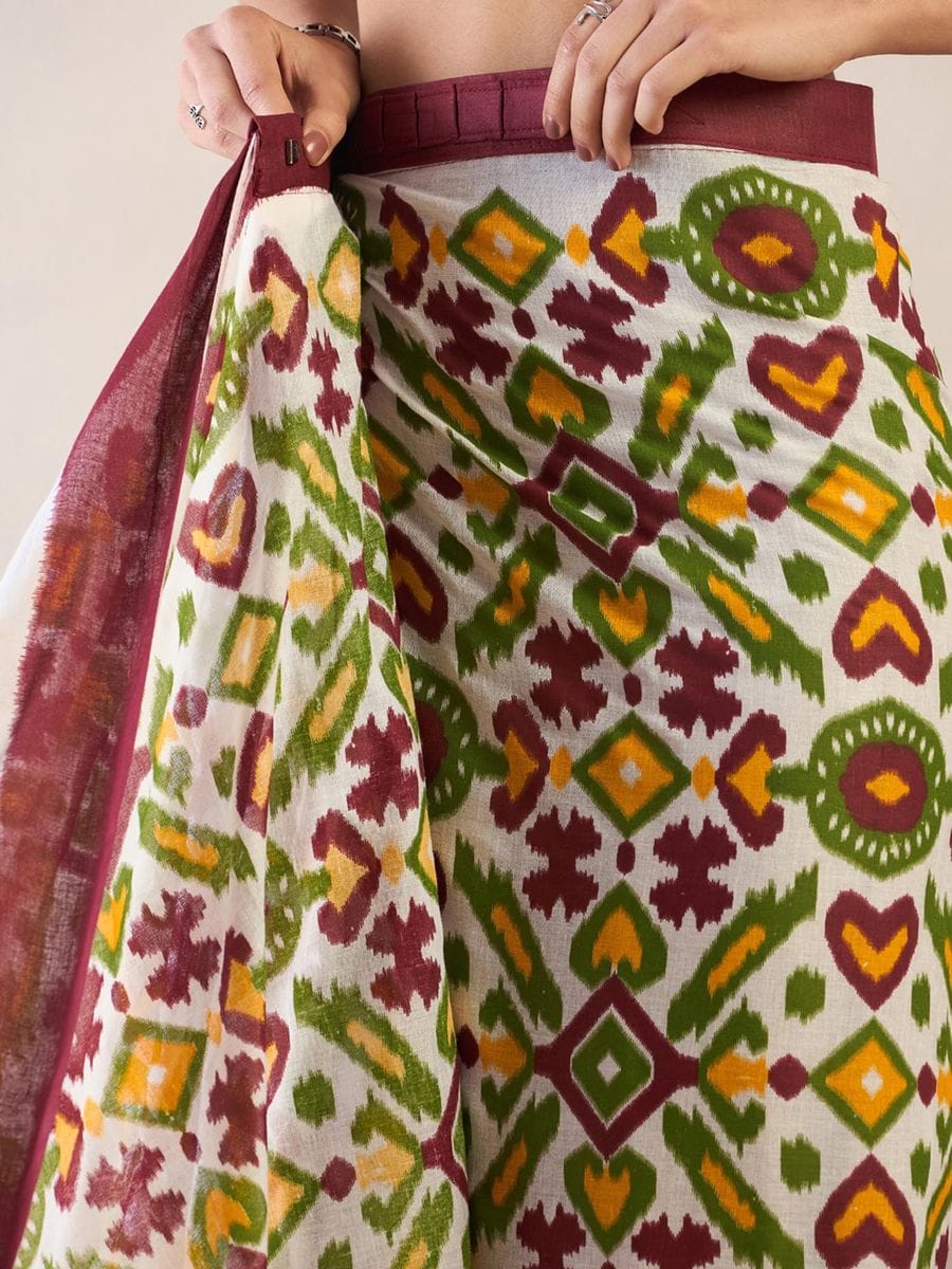 New One Minute Ready To Wear Flower Designed Pure Soft Mul Cotton Silk Maroon Bordered White Saree With  Pocket Along With Running Unstiched Blouse Piece