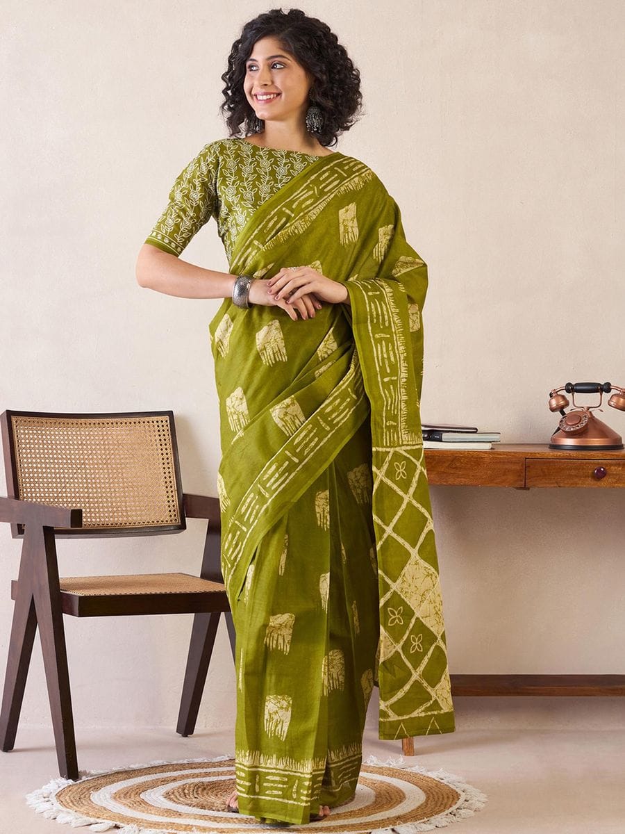 New One Minute Ready To Wear  Pure Soft Mul Cotton Silk Parrot Green Saree With  Pocket Along With Running Unstiched Blouse Piece