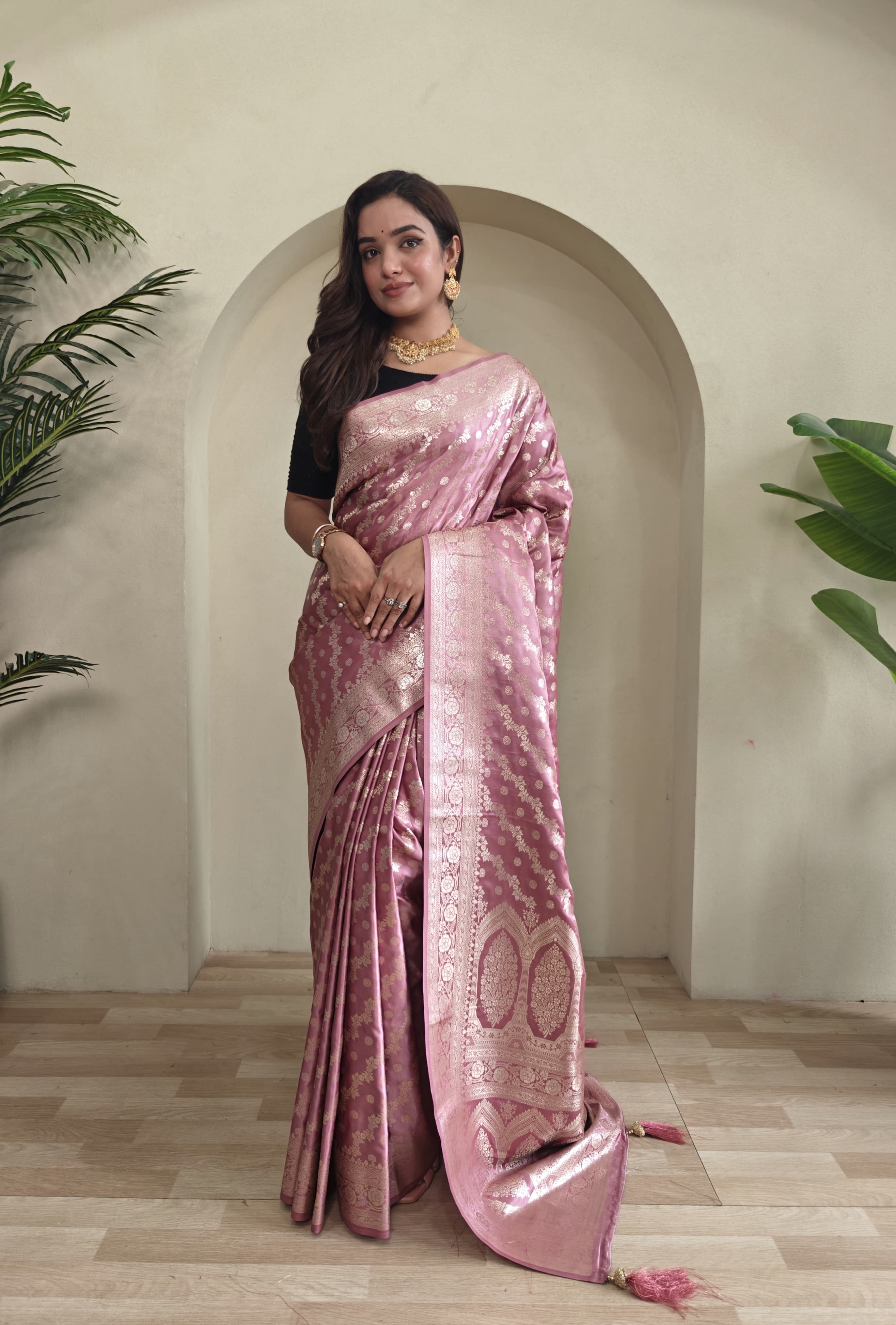New Designer Leheriya Mushro Satin Silk Zari Weaved Baby Pink Saree With Beautiful Tassels Along With Running Unstiched Blouse Piece