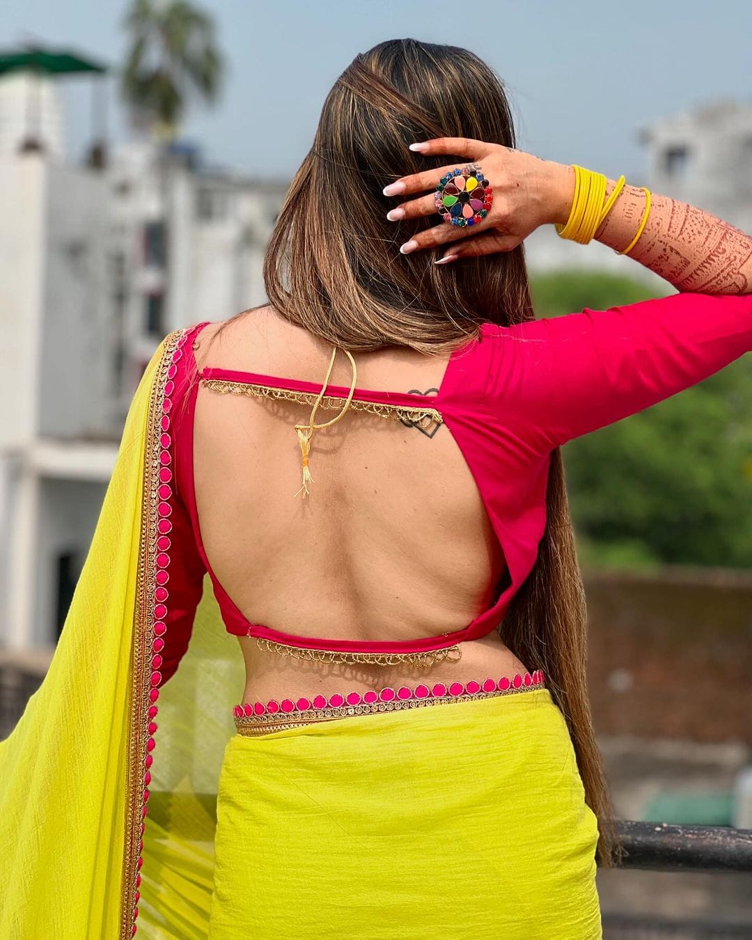 New One Minute Ready To Wear Pure Cotton Silk Yellow Saree With Lace Border Along With Same Model Unstiched Blouse Piece