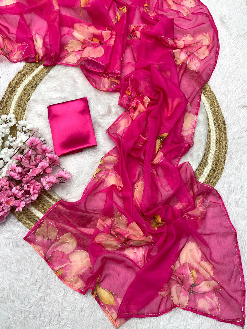 New Designer Floral Printed Tebby Organza Pink Saree