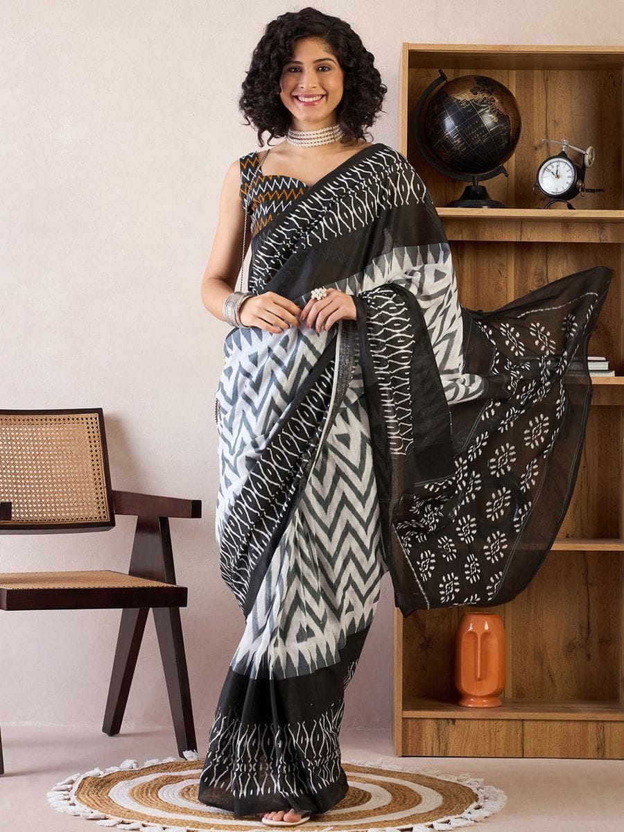 New One Minute Ready To Wear  Pure Soft Mul Cotton Silk zigzag Design Black Saree With Pocket Along With Same Model Digital printed Unstiched Blouse Piece