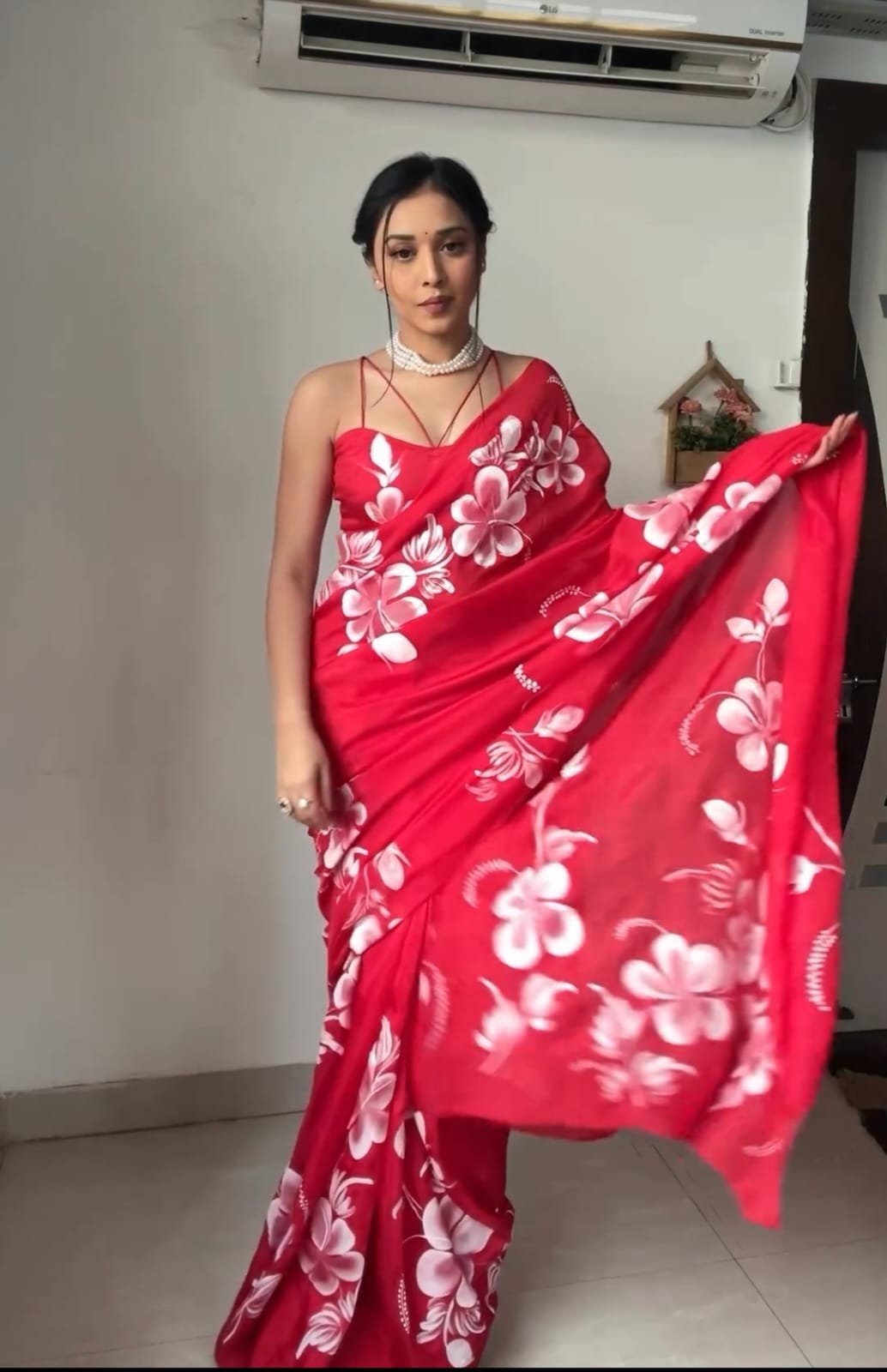 New One Minute Ready Wear Flower Printed Red Georgette Saree