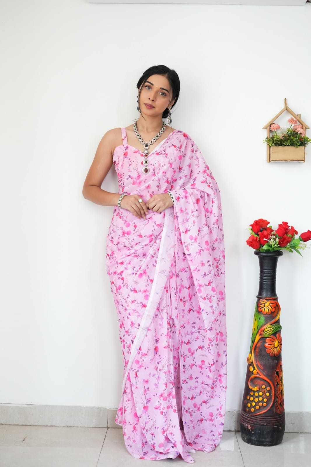 New One Minute Ready To Wear  Pure Soft Georgette Silk Multi Flower Design Pink Saree Along With Same Colour Unstiched Blouse Piece