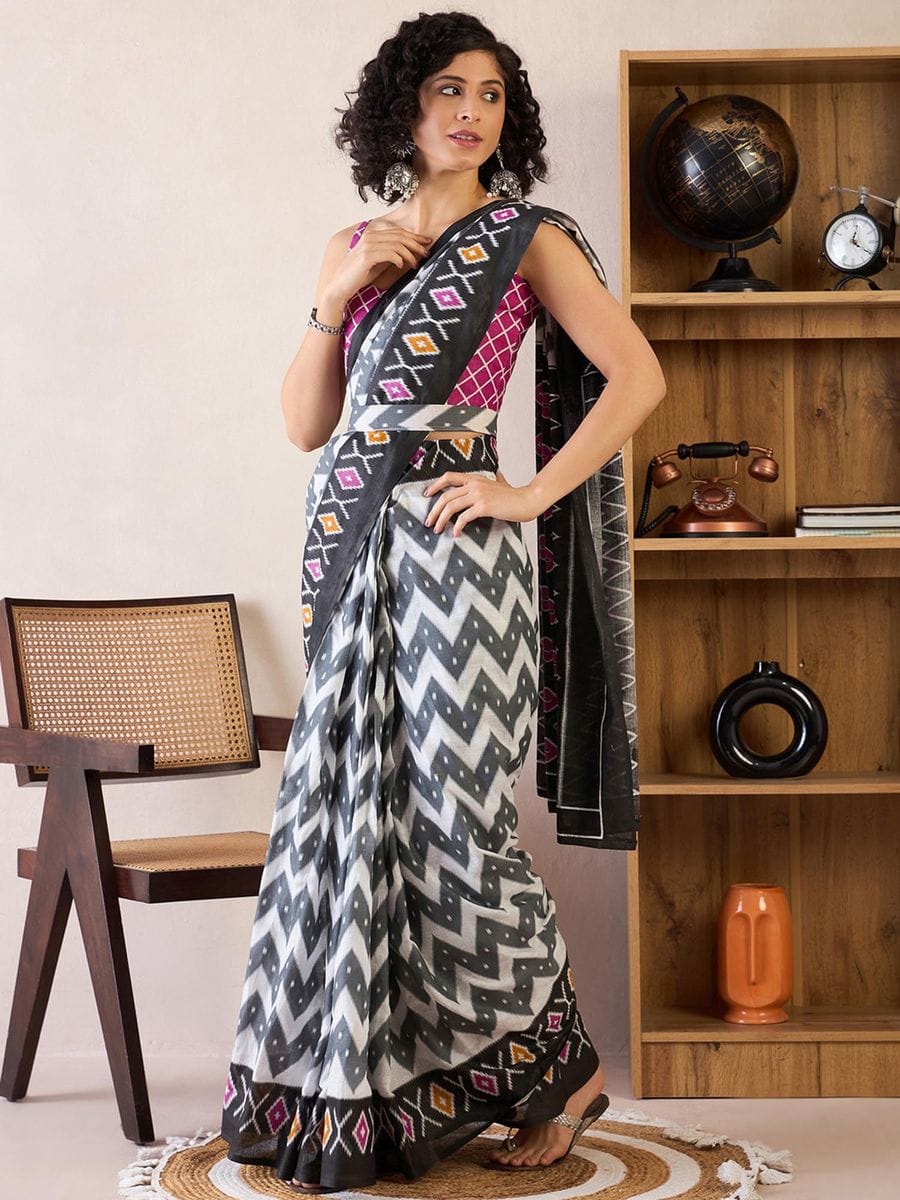 New One Minute Ready To Wear  Pure Soft Mul Cotton Silk zigzag Design Grey-White Saree With Pocket Along With Same Model Digital printed Unstiched Blouse Piece