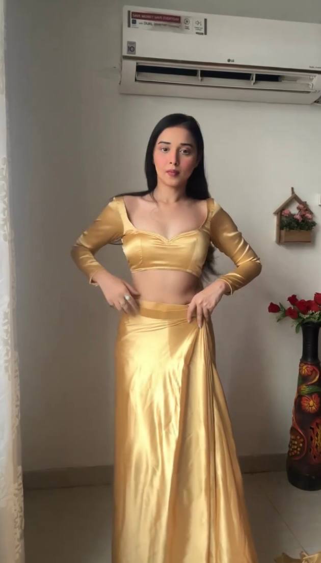 New One Minute Ready Wear Chiku Cream Satin Saree