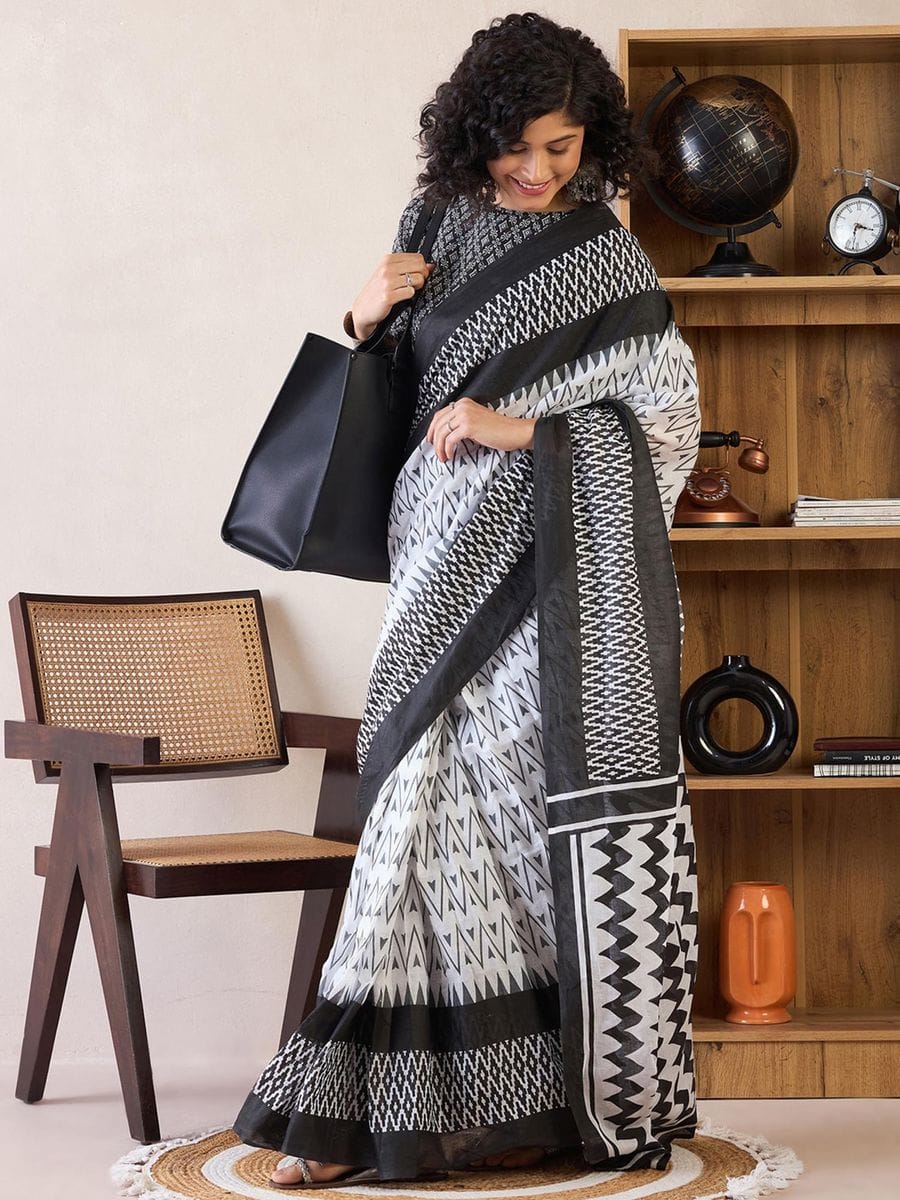 New One Minute Ready To Wear  Pure Soft Mul Cotton Silk zigzag Design Black Saree With Pocket Along With Same Model Digital printed Unstiched Blouse Piece