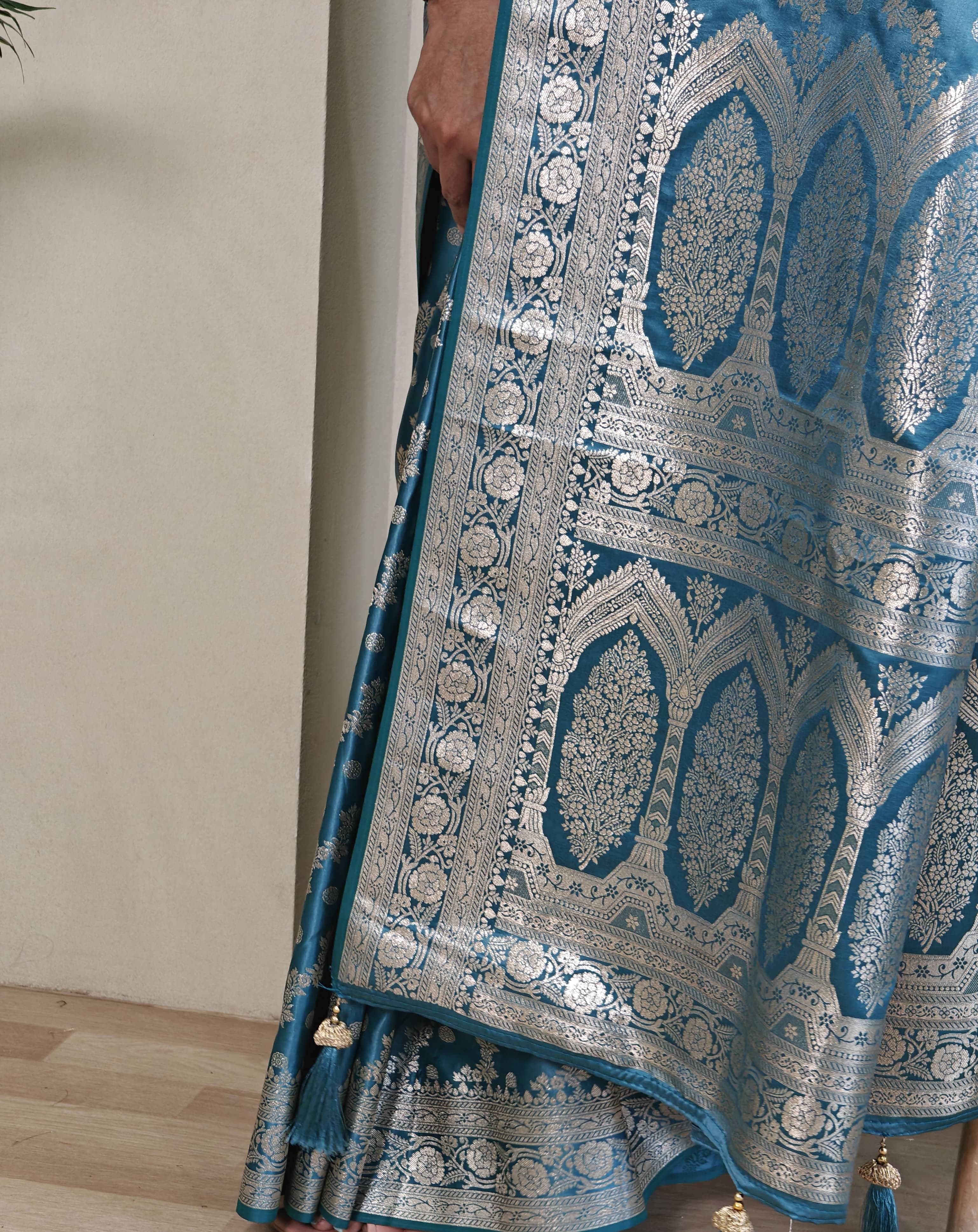 New Designer Leheriya Mushro Satin Silk Zari Weaved Light Blue Saree With Beautiful Tassels Along With Running Unstiched Blouse Piece