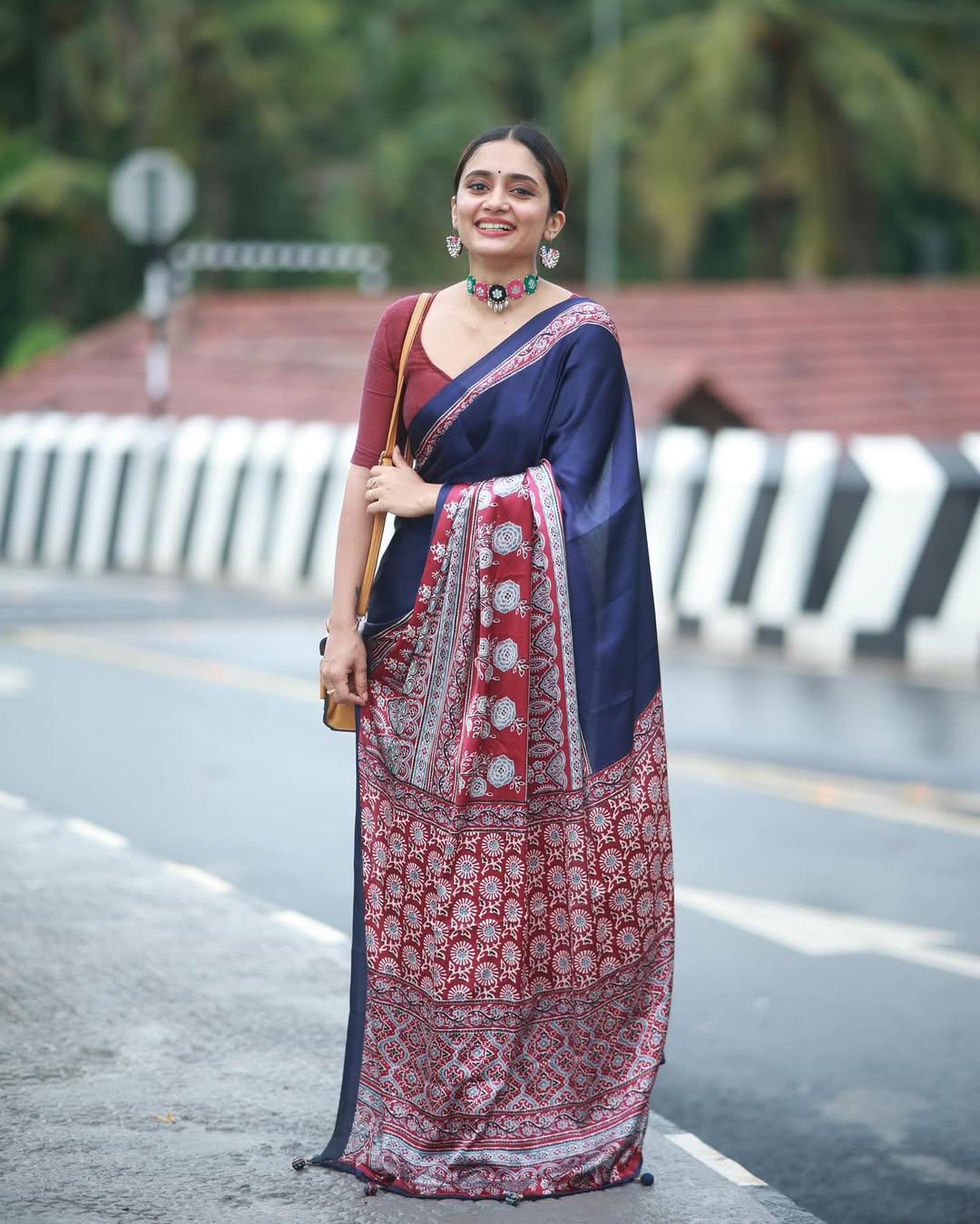 New One Minute Ready To Wear Flower Digital Printed Crape Silk Blue-Red Saree