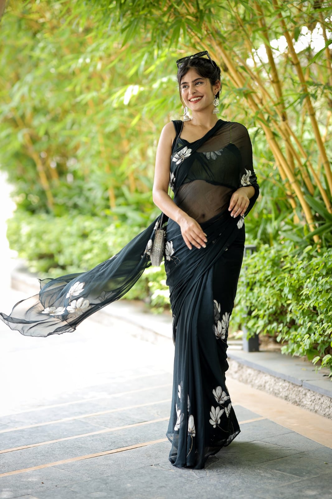 New One Minute Ready To Wear Pure Soft Georgette Silk Flower Designed Black Saree With Same Model  Unstiched Blouse Piece