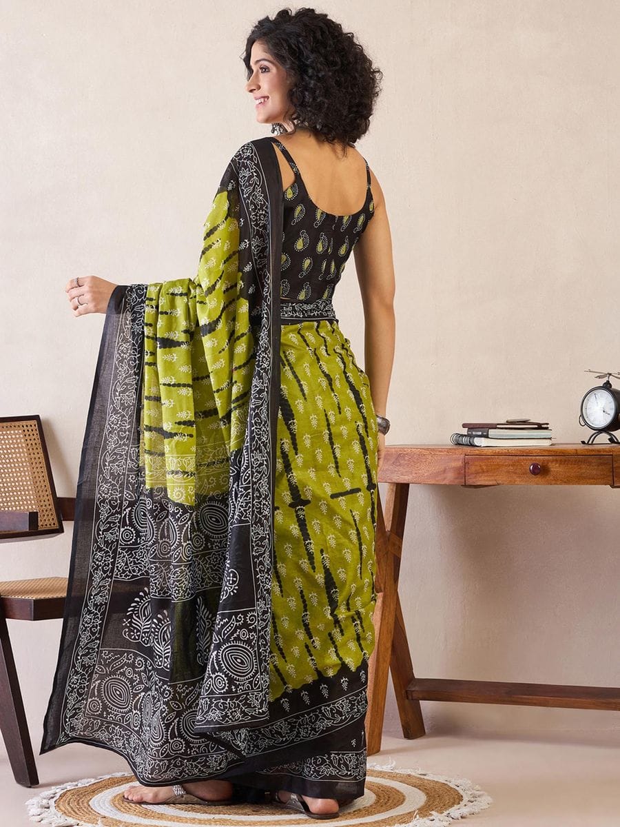 New One Minute Ready To Wear Flower Designed Pure Soft Mul Cotton Silk Mehendi Green Saree With  Pocket Along With Same Model  Unstiched Blouse Piece