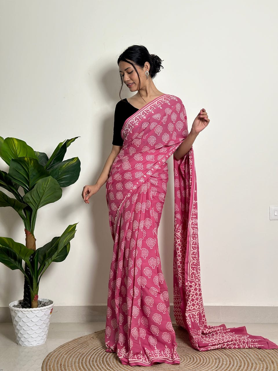 New One Minute Ready To Pure Soft Mul Cotton Silk Pink Saree With Pocket