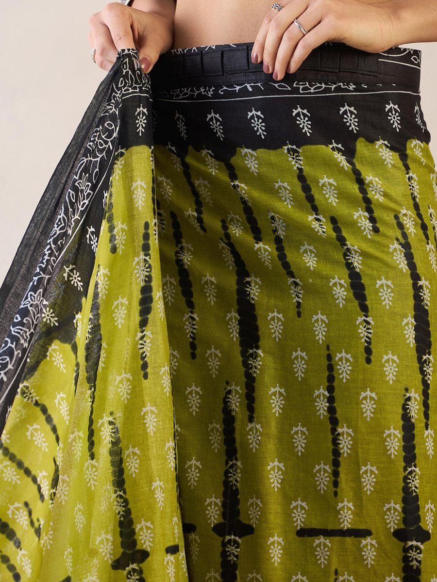 New One Minute Ready To Wear Flower Designed Pure Soft Mul Cotton Silk Mehendi Green Saree With  Pocket Along With Same Model  Unstiched Blouse Piece