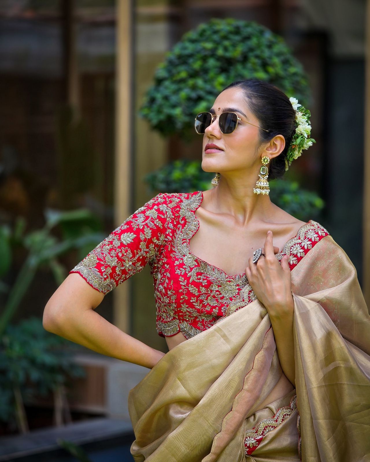 New Designer Soft Tissue Sequence And Coding Ambroidery Work Gold Saree With Sequins And Coding Embroidery Work Unstiched Blouse Piece