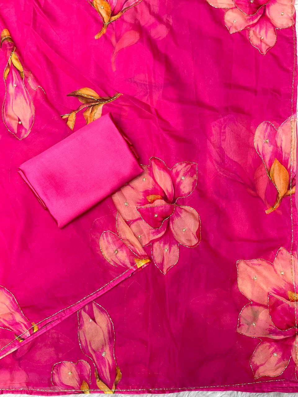 New Designer Floral Printed Tebby Organza Pink Saree